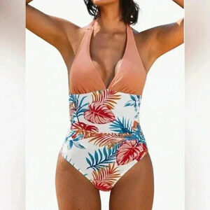 Cupshe One Piece Peach Floral  Bathing Suit Size Large